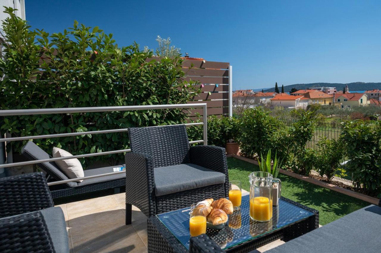 Apartment Tikvarin, Kastel Kambelovac Kaštela Esterno foto
